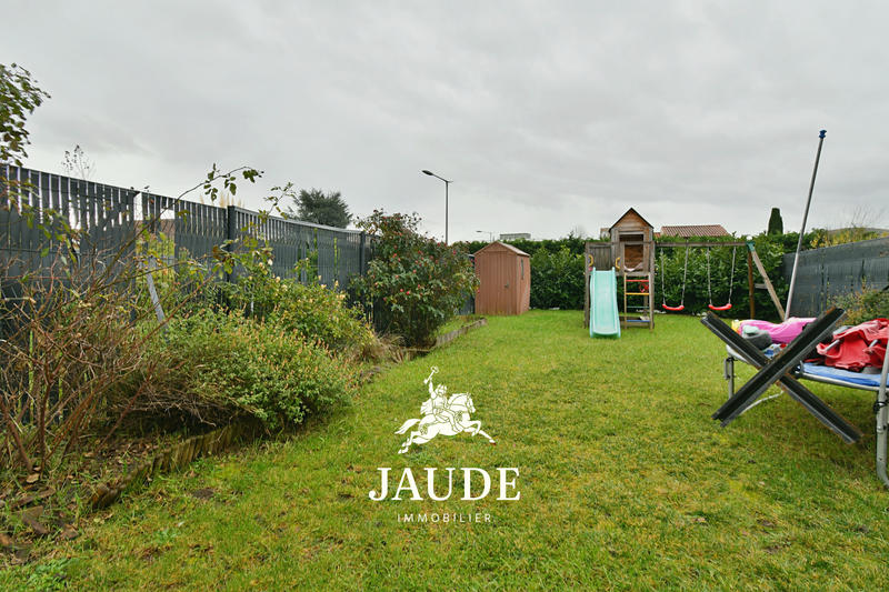 Maison - 121 m² - 5 pièces