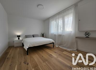 Maison - 163 m² - 6 pièces