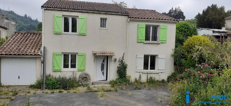 Maison - 144 m² - 6 pièces