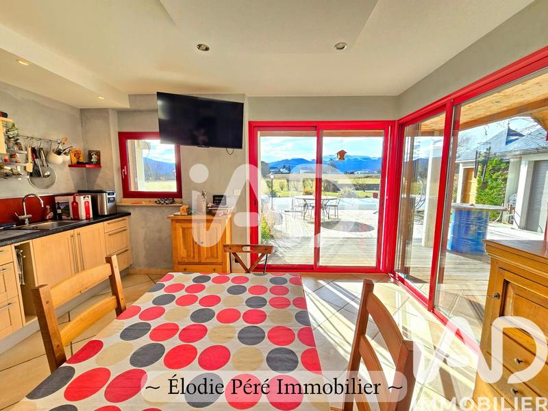 Maison de maîtres - 235 m² - 6 pièces