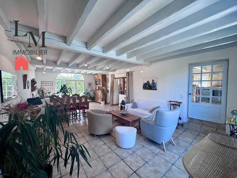 Villa - 166 m² - 7 pièces