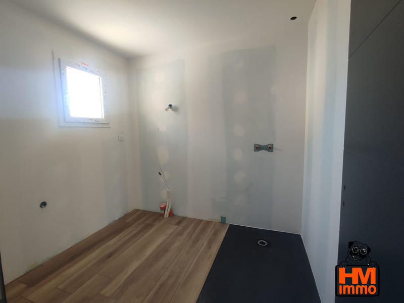 Maison - 104 m² - 5 pièces