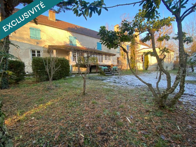 Maison - 440 m² - 15 pièces