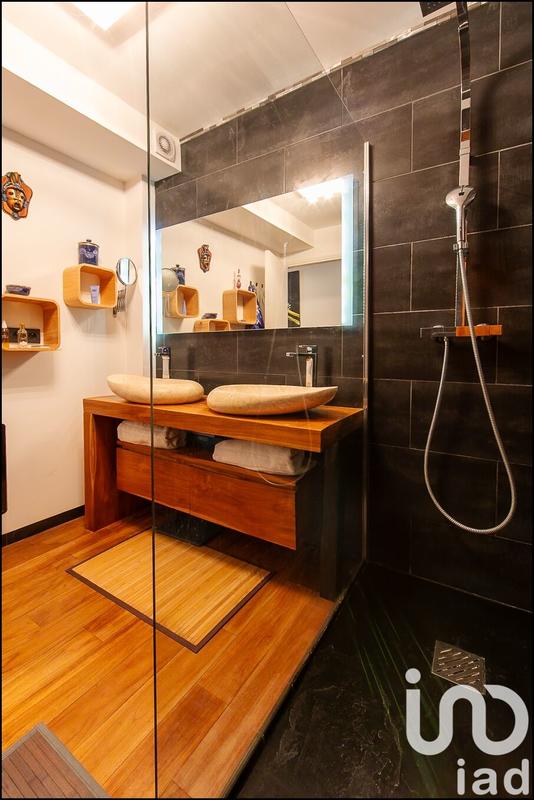 Appartement - 70 m² - 3 pièces