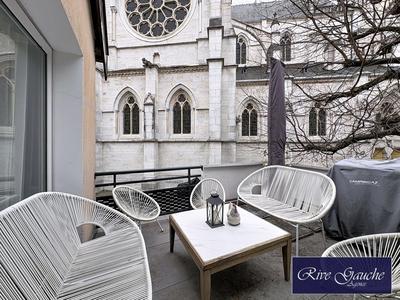 Appartement - 82 m² - 4 pièces