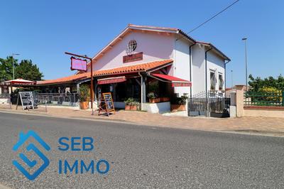 Local commercial - 225 m²