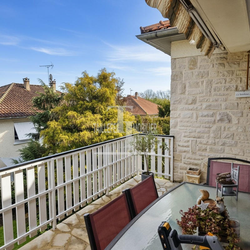 Maison - 152 m² - 6 pièces