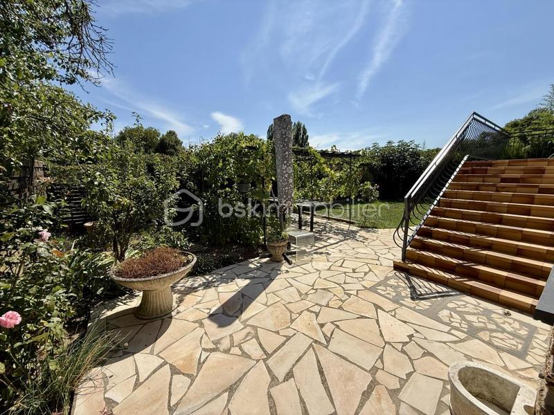 Maison - 85 m² - 3 pièces