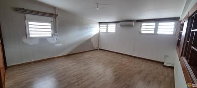 Bureau - 300 m² - 9 pièces