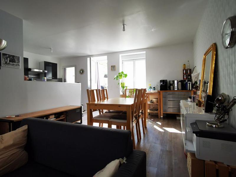 Maison - 91 m² - 6 pièces