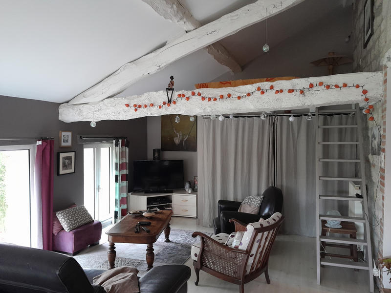 Maison - 240 m² - 8 pièces