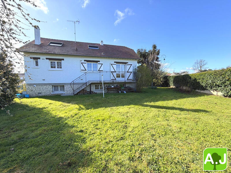 Maison - 125 m² - 5 pièces