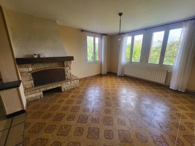 Maison - 159 m² - 5 pièces