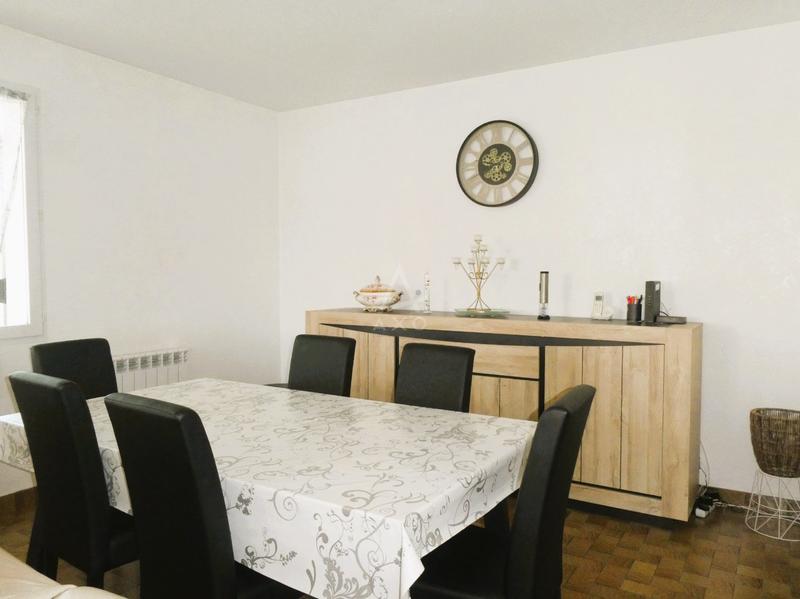 Maison - 92 m² - 5 pièces