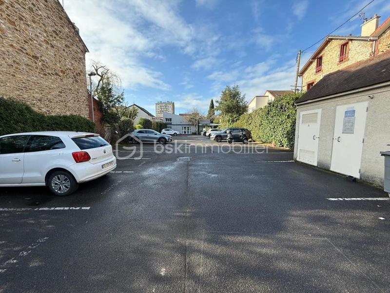 Bureau - 72 m² - 1 pièce