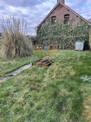 Maison - 250 m² - 8 pièces