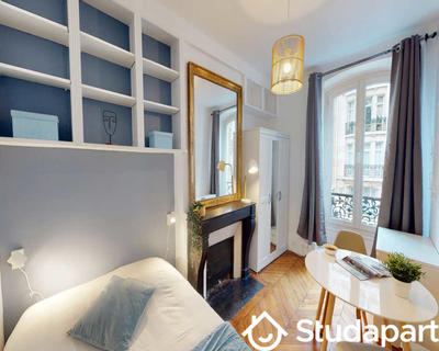 Chambre - 80 m² - 1 pièce