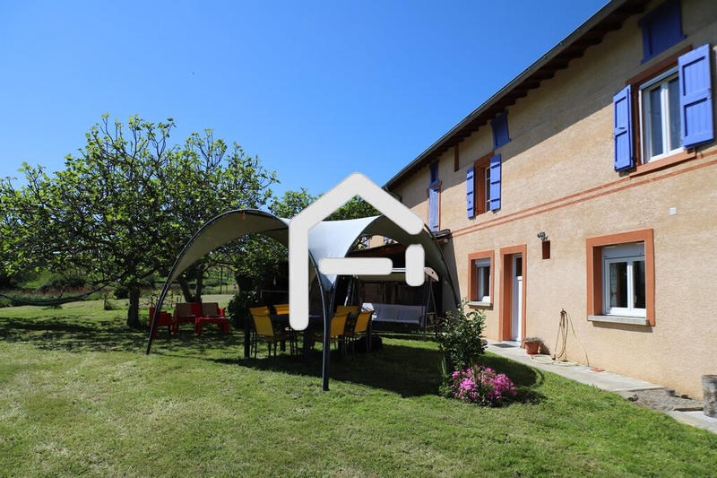 Corps de ferme - 214 m² - 5 pièces