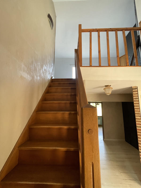 Maison - 182 m² - 7 pièces