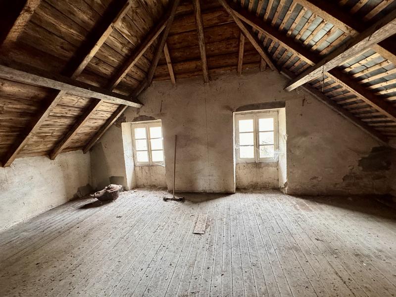 Maison - 138 m² - 8 pièces