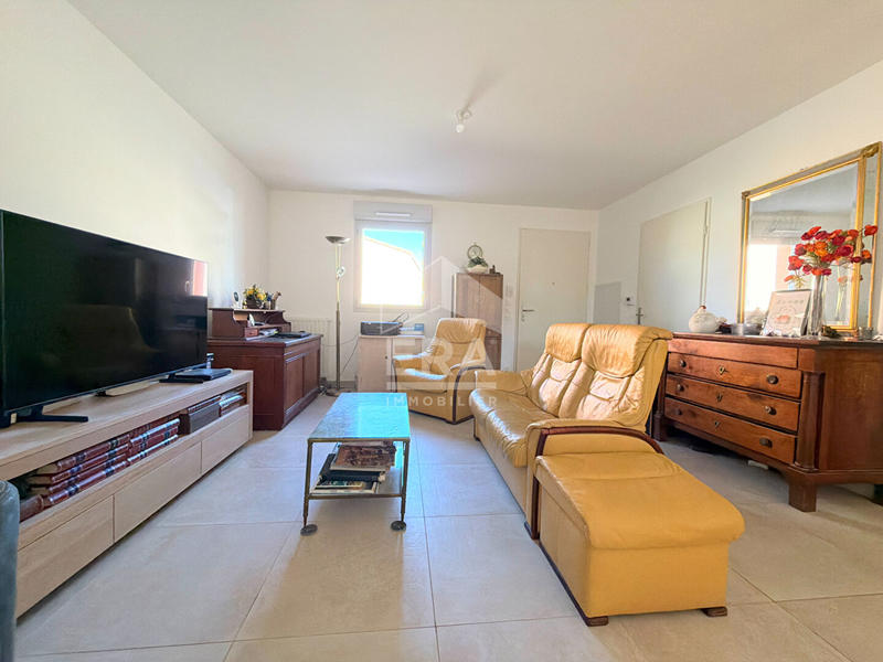 Maison - 94 m² - 5 pièces