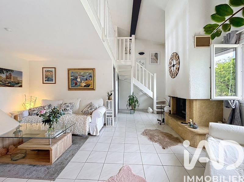 Maison - 166 m² - 6 pièces