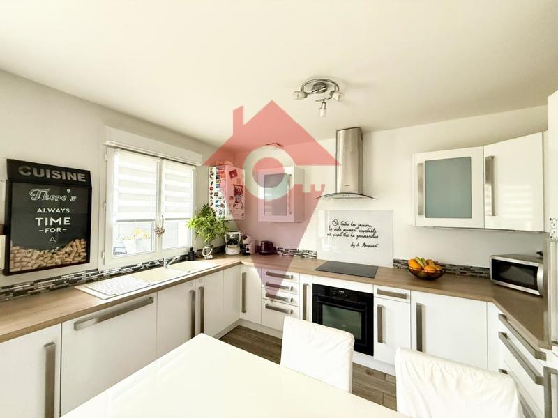 Appartement - 94 m² - 4 pièces