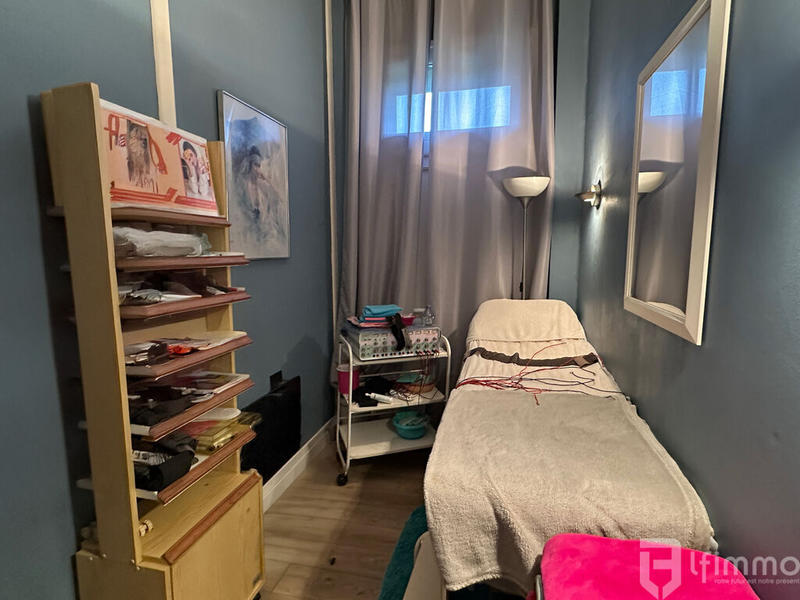 Fonds de commerce - Bureau - 54 m²