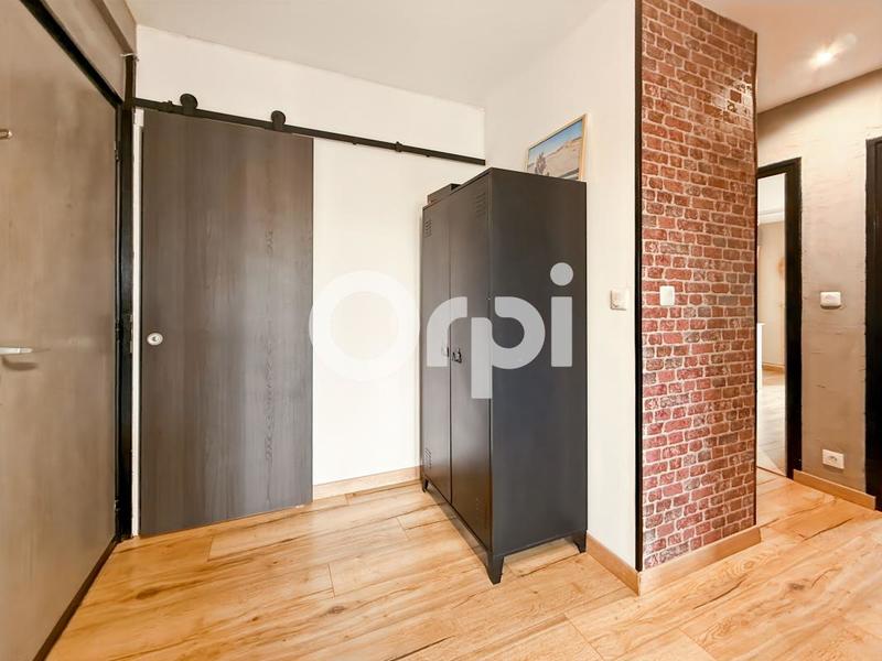 Appartement - 90 m² - 3 pièces