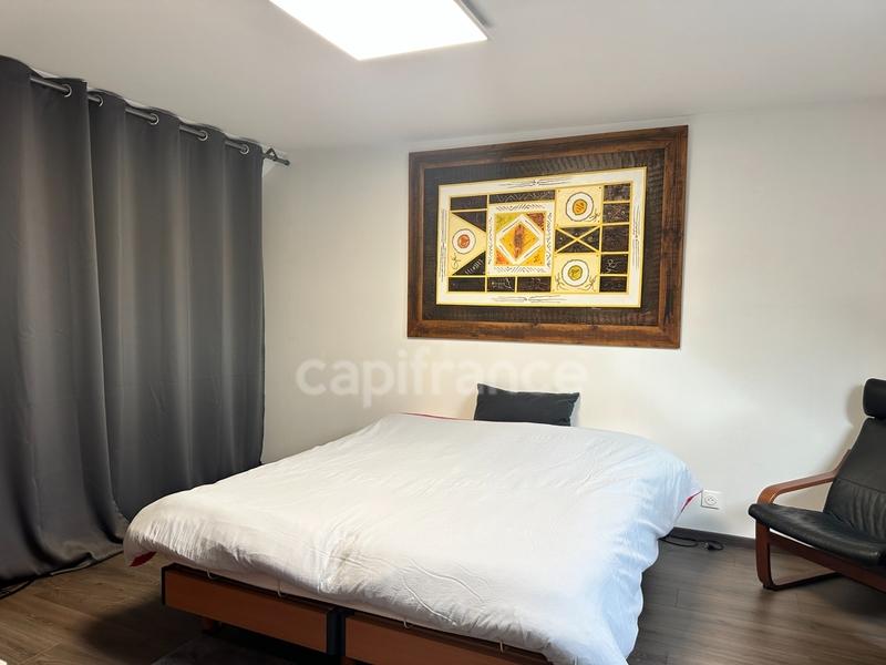 Maison - 167 m² - 7 pièces