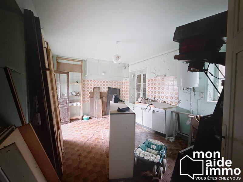 Maison ancienne - 990 m² - 15 pièces