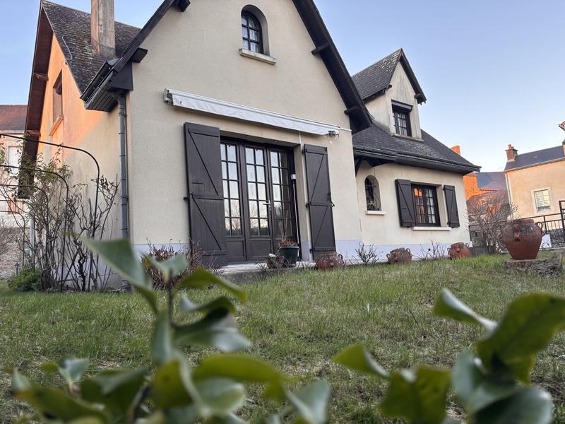 Maison - 122 m² - 6 pièces