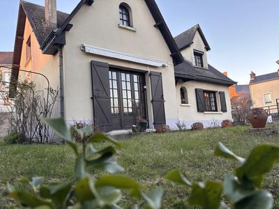 Maison - 122 m² - 6 pièces