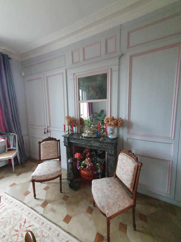 Maison - 327 m² - 12 pièces