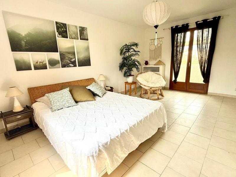 Villa - 150 m² - 6 pièces