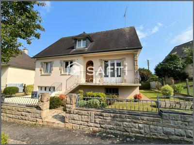 Maison - 113 m² - 7 pièces