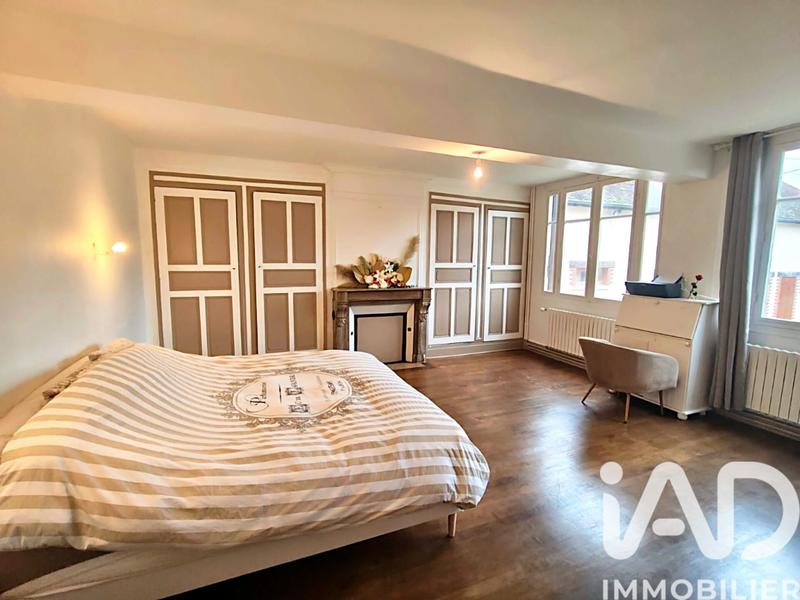 Maison de village - 266 m² - 8 pièces
