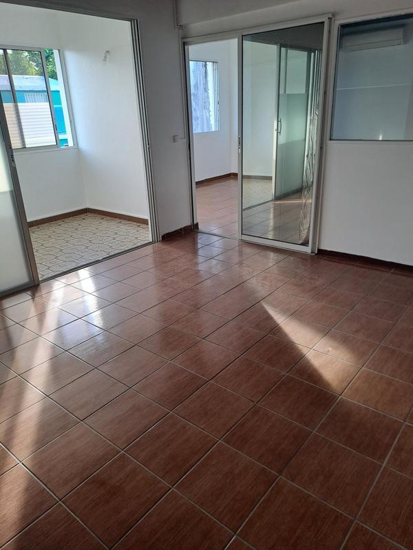 Bureau - 184 m² - 5 pièces