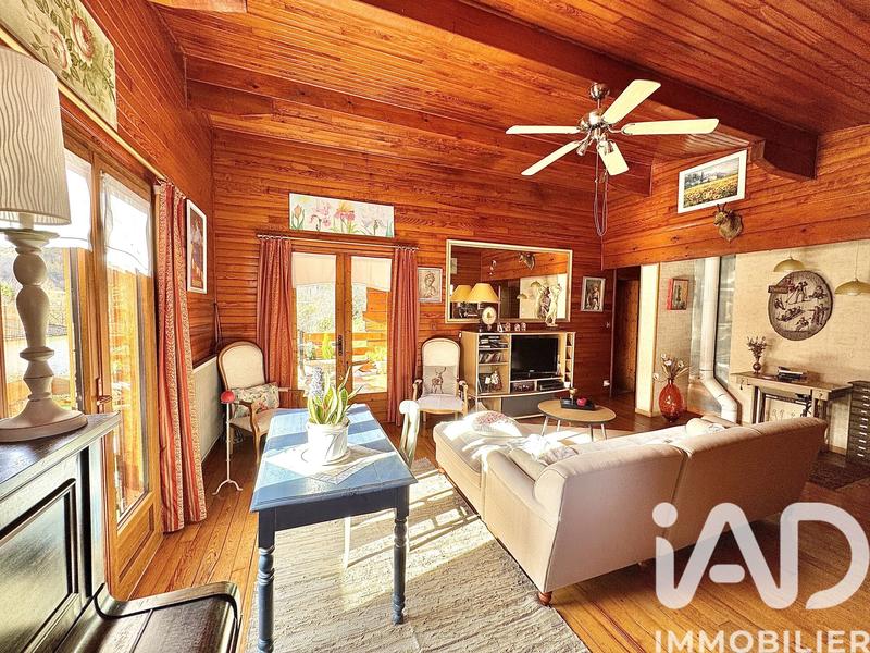 Châlet - 172 m² - 7 pièces