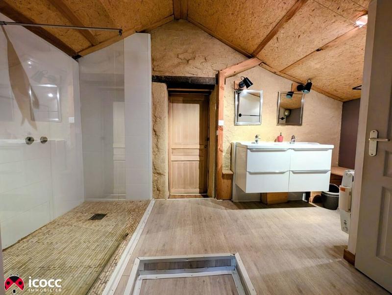 Maison chambre d'hôtes - 221 m² - 8 pièces