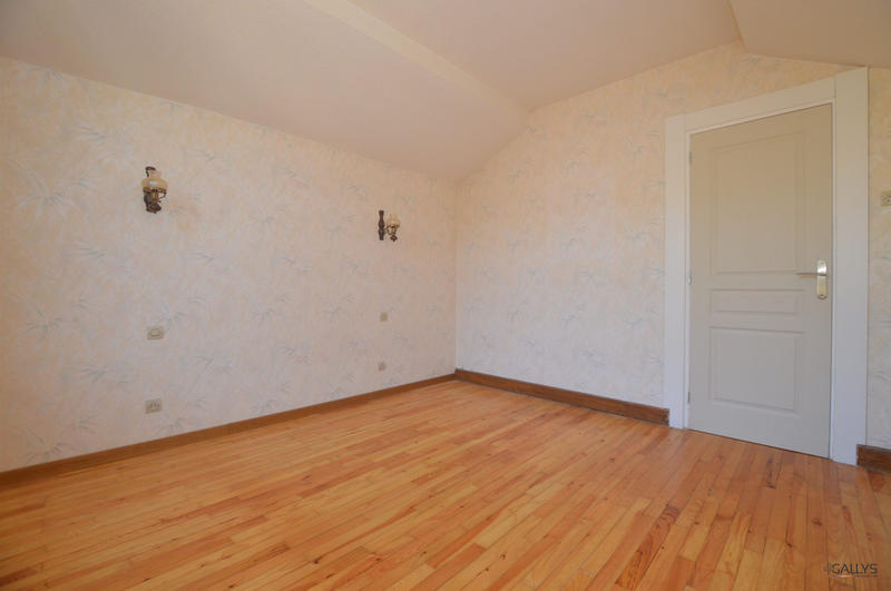 Maison - 122 m² - 5 pièces