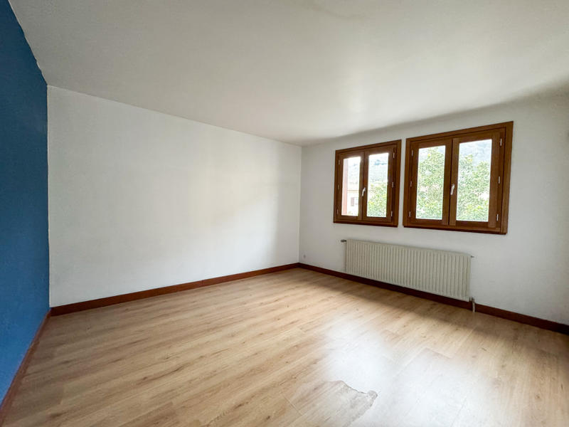 Immeuble - 178 m² - 8 pièces