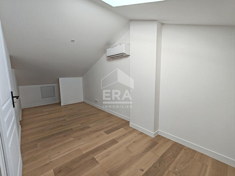 Maison - 146 m² - 5 pièces