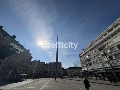 Immeuble - 126 m² - 9 pièces