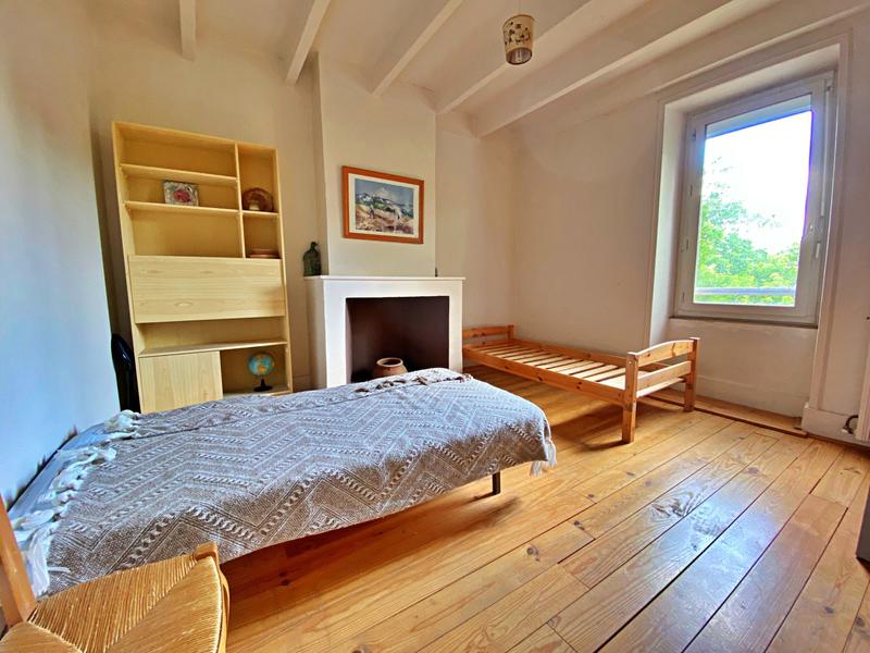 Maison ancienne - 376 m² - 8 pièces