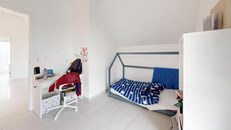 Maison - 187 m² - 4 pièces