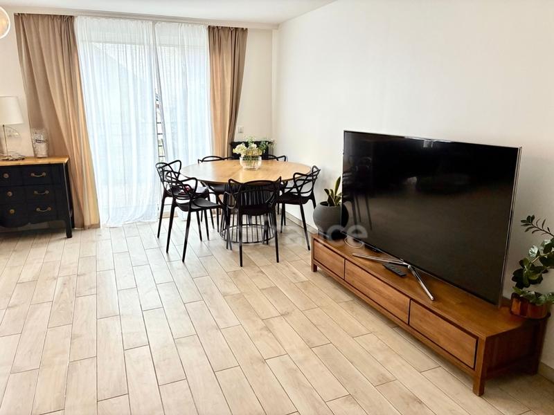 Maison - 127 m² - 6 pièces