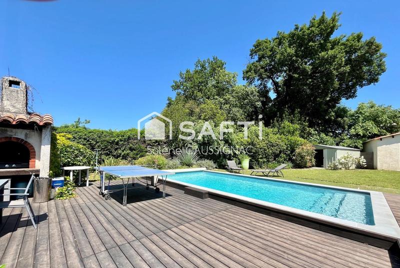 Maison - 251 m² - 8 pièces