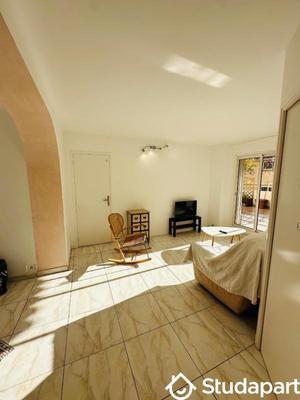 Chambre - 16 m² - 1 pièce