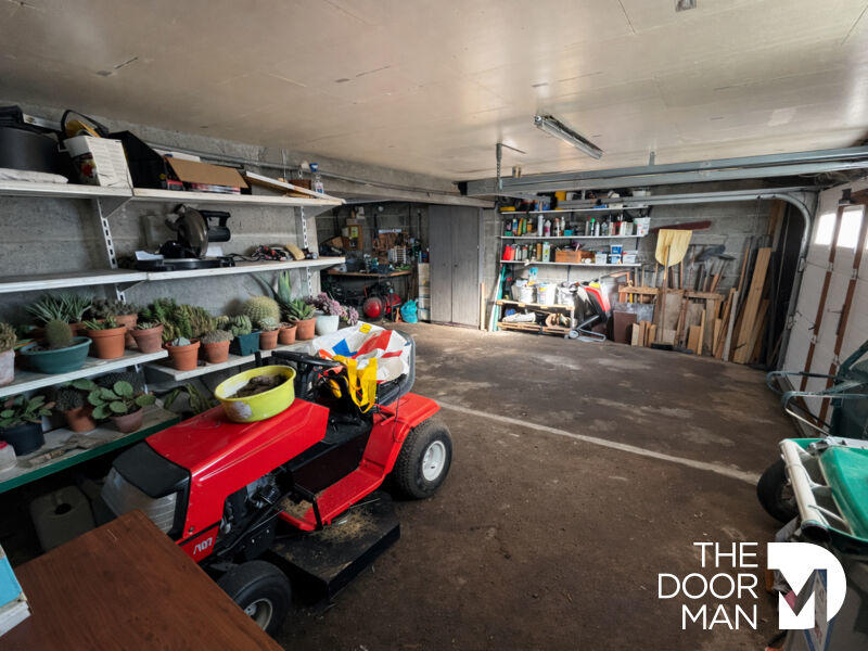 Maison - 92 m² - 6 pièces